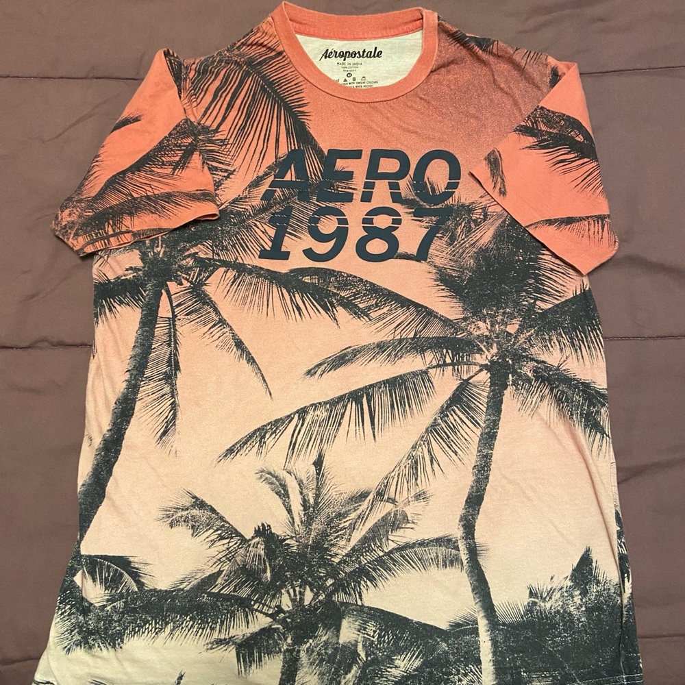 Aeropostal t-shirt